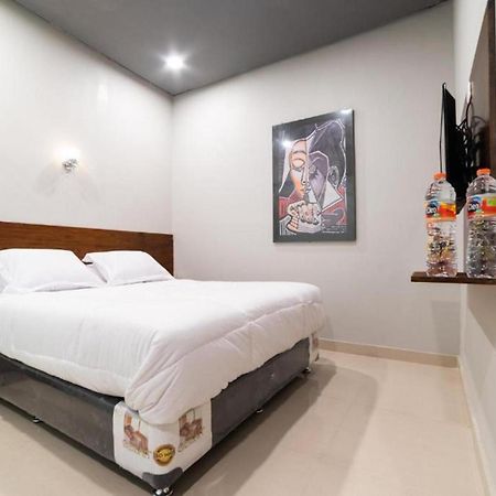 Glamour Hotel And Spa Medan Exterior foto