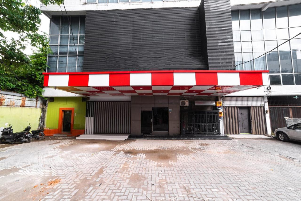 Glamour Hotel And Spa Medan Exterior foto
